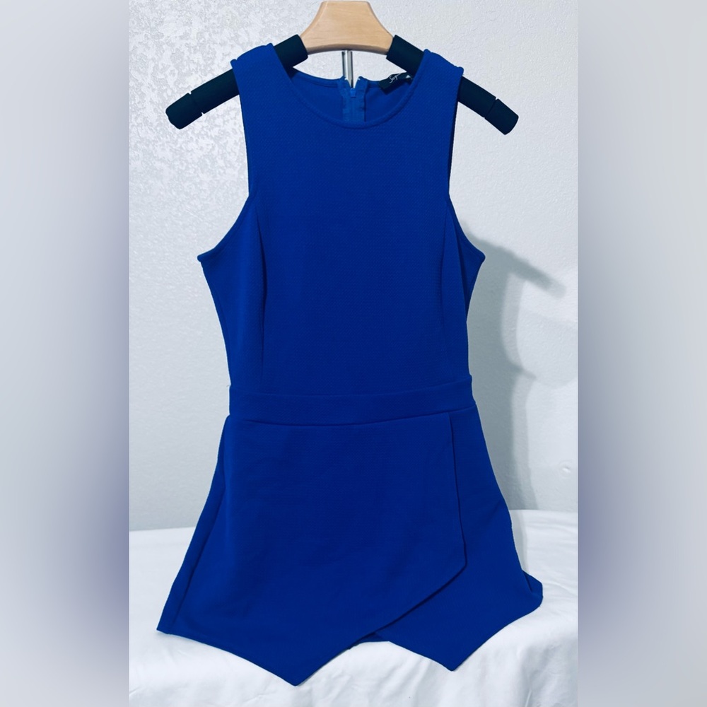 Elegant Blue Sleeveless Dress